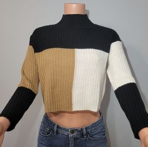 SHEIN • Crop Turtle Neck Sweater Size M